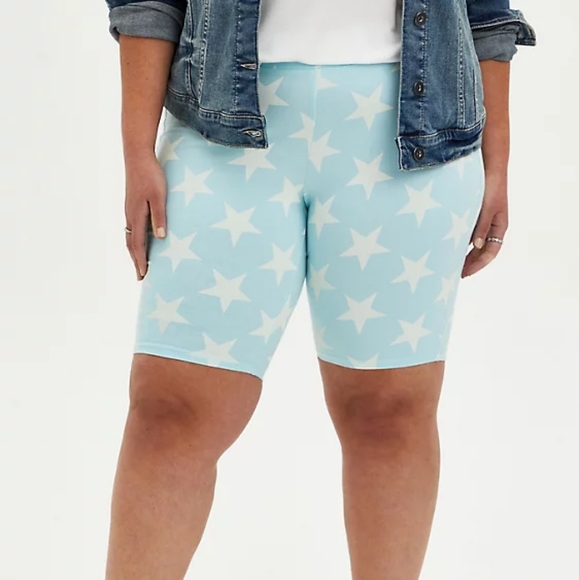 Nwt torrid blue stars bike shorts. Size 1 - Picture 1 of 5
